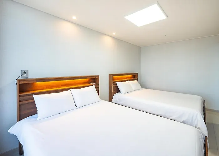 Le Paradis Ocen View Spa Pension Yeosu