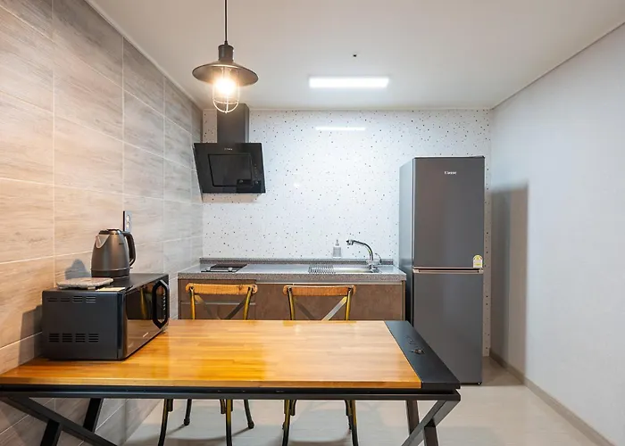Le Paradis Ocen View Spa Pension Yeosu