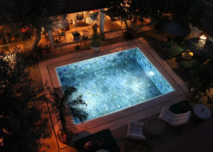 Bademıçı Otel Alaçatı