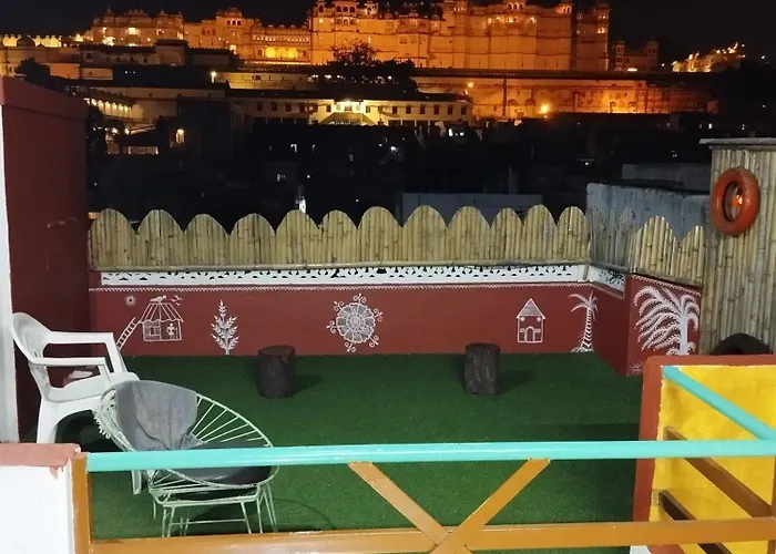 City And Palace View Guest House Udaipur