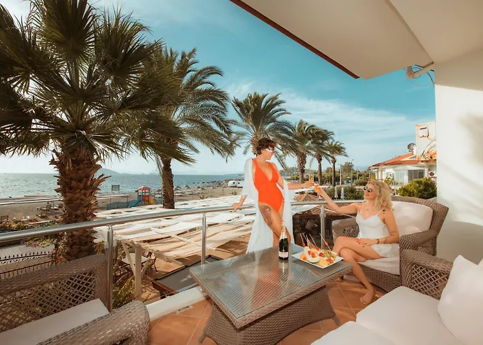 Sunset Beach Villas And Apartments Fethiye