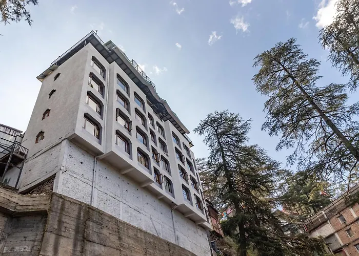 Treebo Varuna With Mountain View, Mall Road Shimla