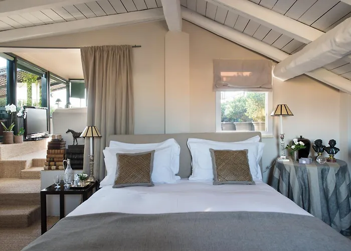 Residenza Napoleone III Bed and Breakfast Rome
