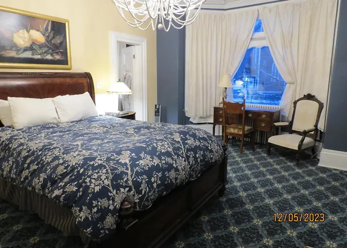 The Roses Heritage Inn St. John's