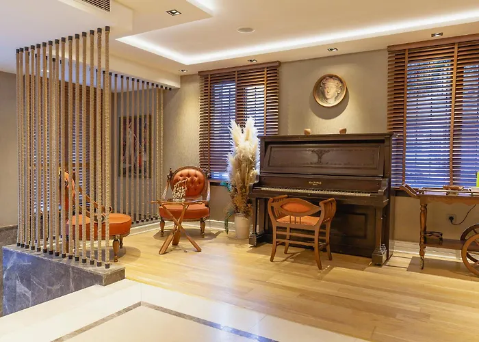 Lord Morgan & Exclusive Design Residence Cihangir Istanbul