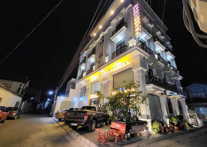 Ruby Hotel Vĩnh Long