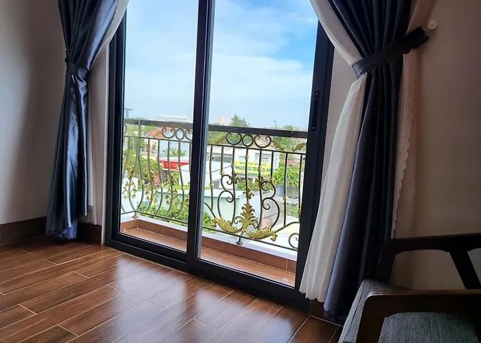 Ruby Hotel Vĩnh Long