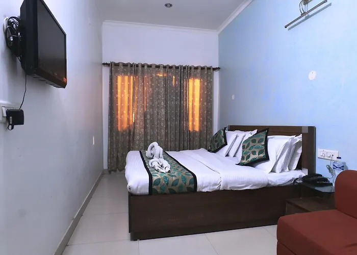 Hotel Holiday Comfort Amritsar