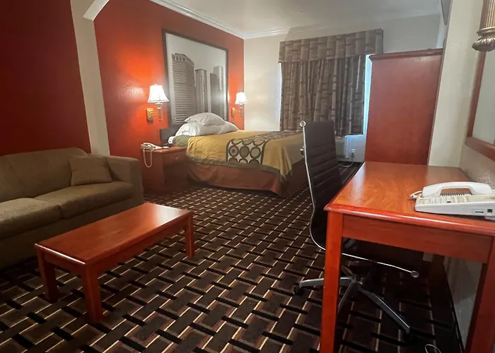 Super 8 By Wyndham Brookshire Tx Hotel