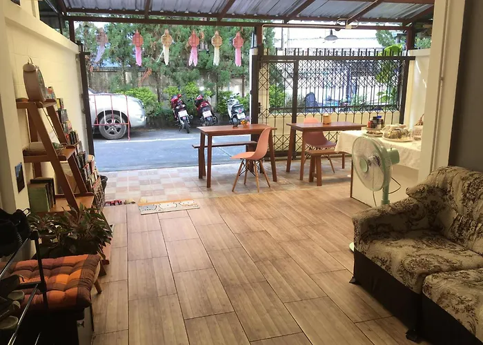 Wayside Guesthouse Chiang Mai