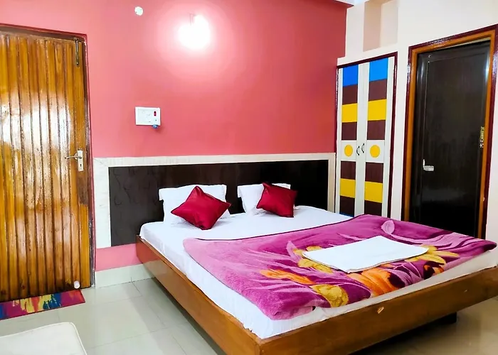 Hotel Vaishnavi Near Baba Dham Temple Deoghar