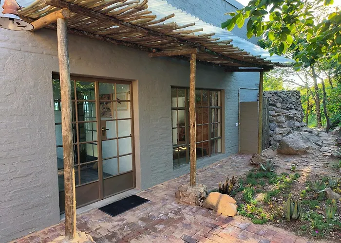 Eloff Guest House And Gallery White River