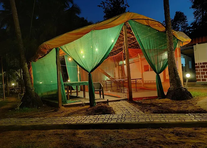 Artkarna Hotel Gokarna 