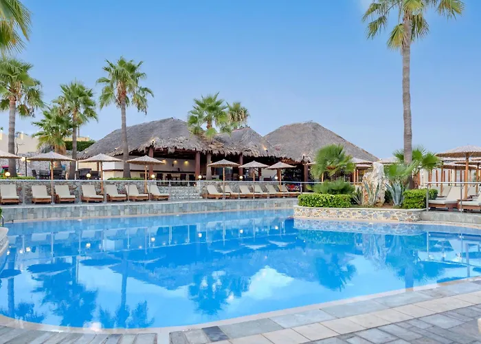 Eurohotel Theo Hotel Agia Marina 