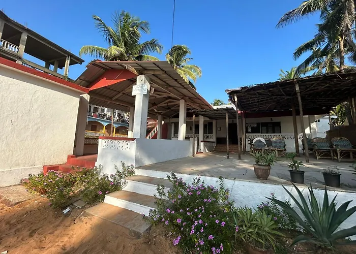 Ocean View Goan Beach House Calangute