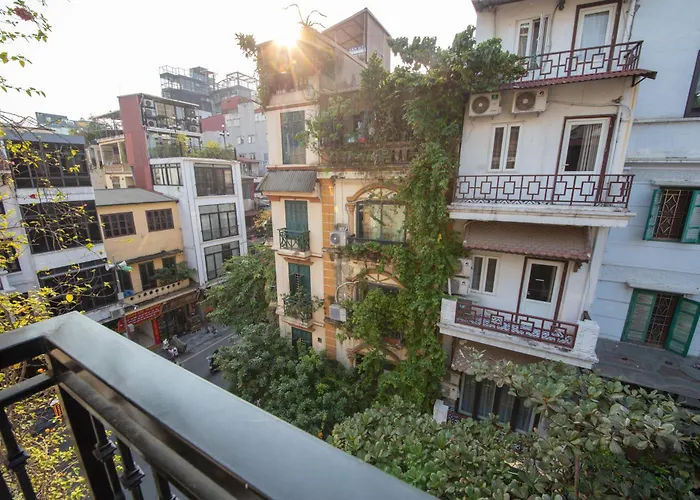 Madelise Adora Hotel & Travel Hanoi