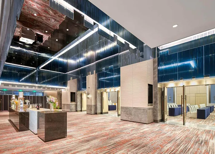 Vignette Collection Hangzhou Huaxia Center Hotel By Ihg