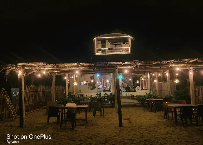 Surya Cafe And Stay Sea View Gokarna 