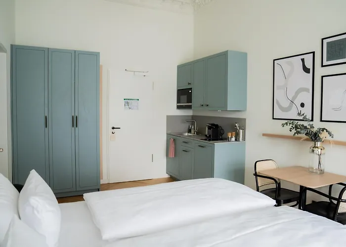 Bob W Luebeck Old Town Aparthotel