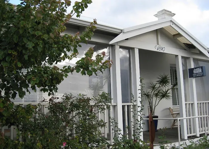 Three Chimneys Bed And Breakfast Boutique Guest House Albany