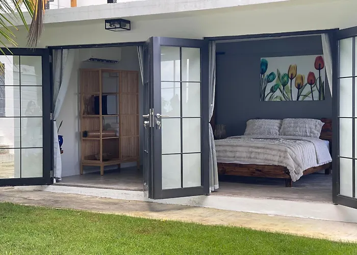 The Serene House Bed & Breakfast Luquillo
