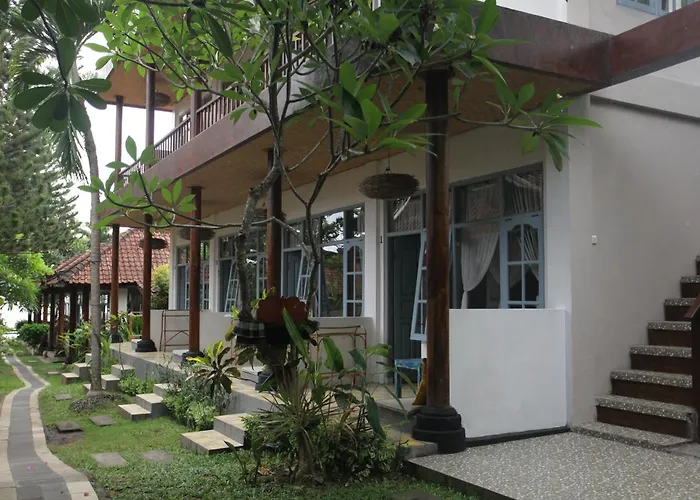 Relax Beach Resort Candidasa