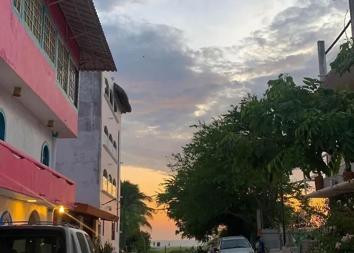 Surf Paradise Zicatela Puerto Escondido 