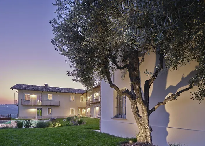Tenuta Bussia - Wine Relais & Spa Monforte D'Alba