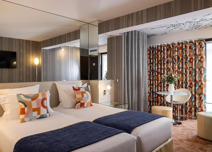 Le 7 Eiffel Hotel By Malone París
