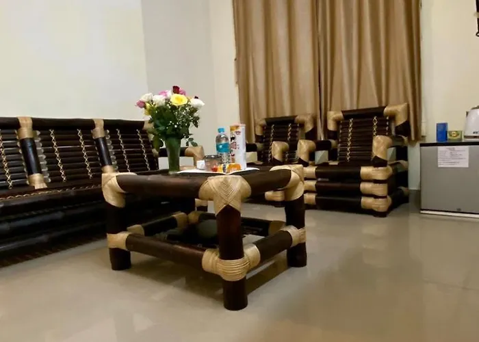 Hotel Travellers Inn Shillong