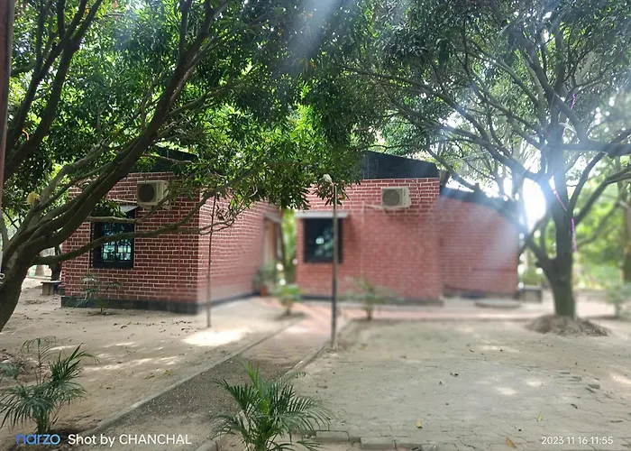 Modhubon Agro Tourism Hotel Bolpur