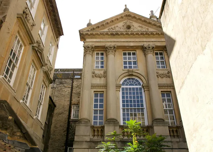 Hotel Eight Bath