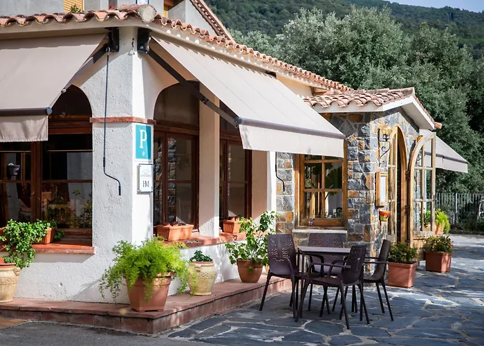 Hostal Montserrat Montseny