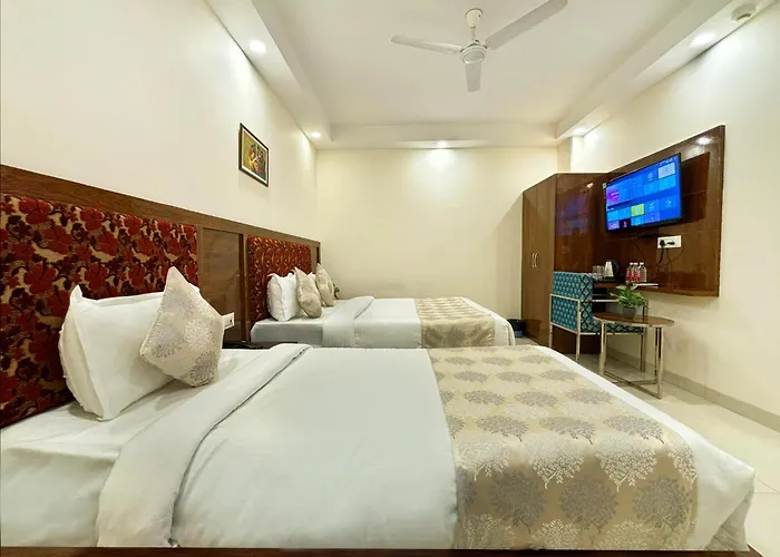 Hotel Emblem Suites Delhi Airport New Delhi