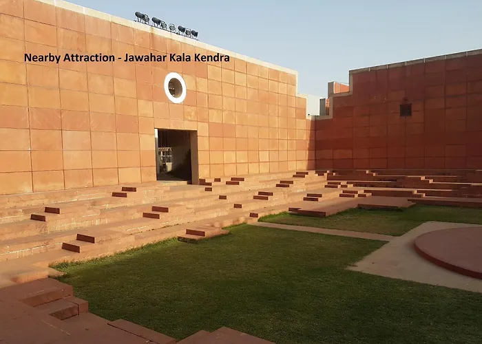 Hotel Fleur Jaipur