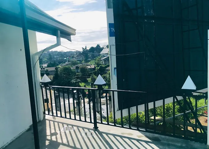 Galaxy Grand Hotel Nuwara Eliya