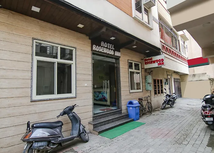 Fabhotel Rosewood Inn Amritsar