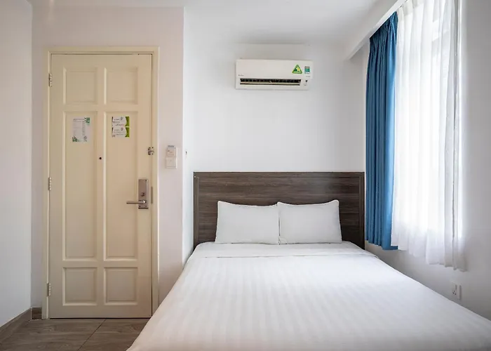 Sonder Airport Hotel Ho Chi Minh City