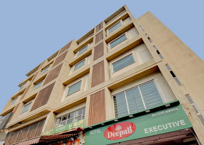 Hotel Deepali Executive Aurangabad 