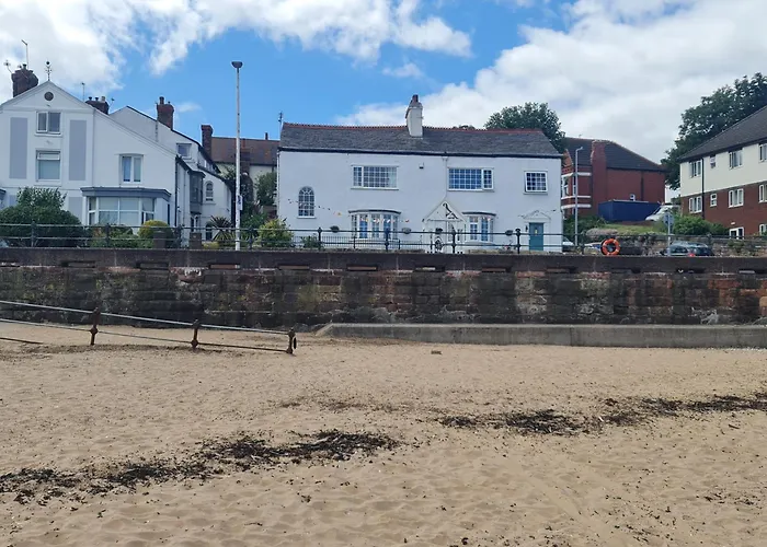 Sea-Quinn Views Wallasey