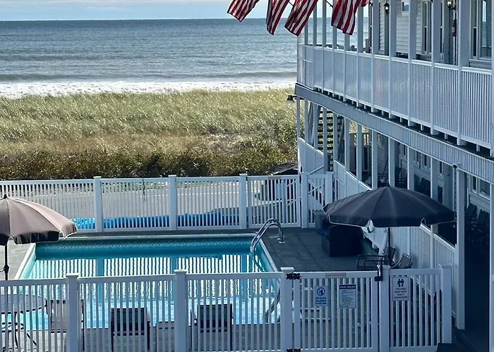 On The Beach Motel Old Orchard Beach