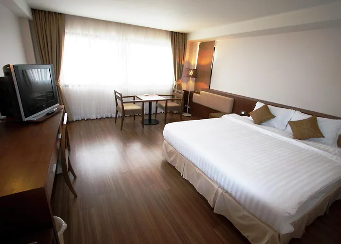 Hiran Residence Patong