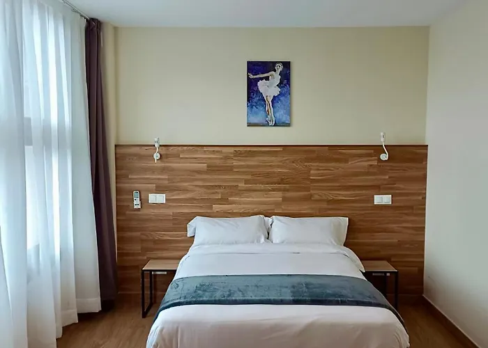 Apartahotel Golden Alcala Alcalá de Henares