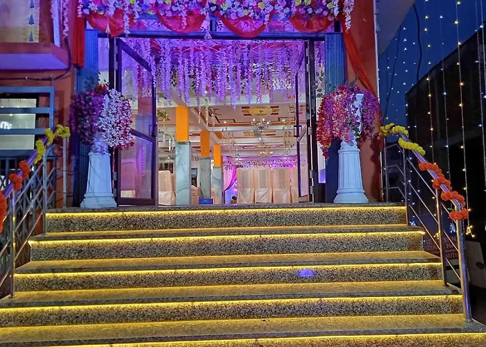 Oyo Hotel Radhe Krishna Marriage Hall Lucknow