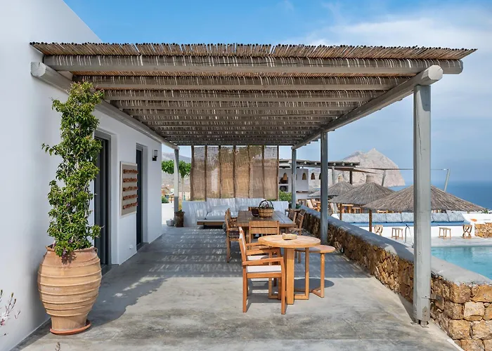 Ypseli Anafi'S Hive Hotel