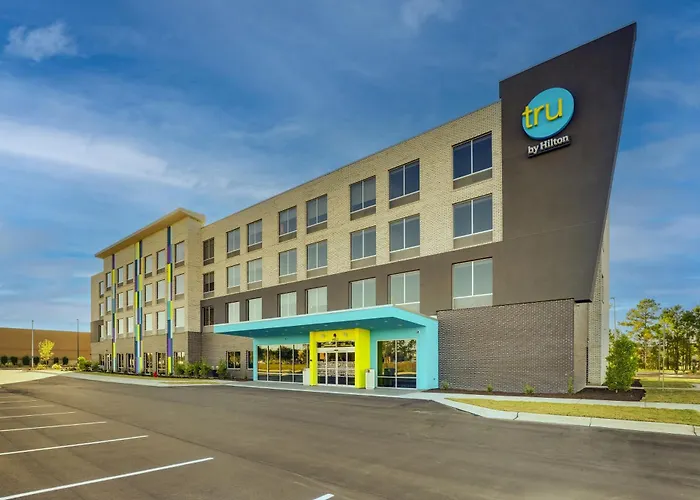 Tru By Hilton Leland Wilmington Hotel