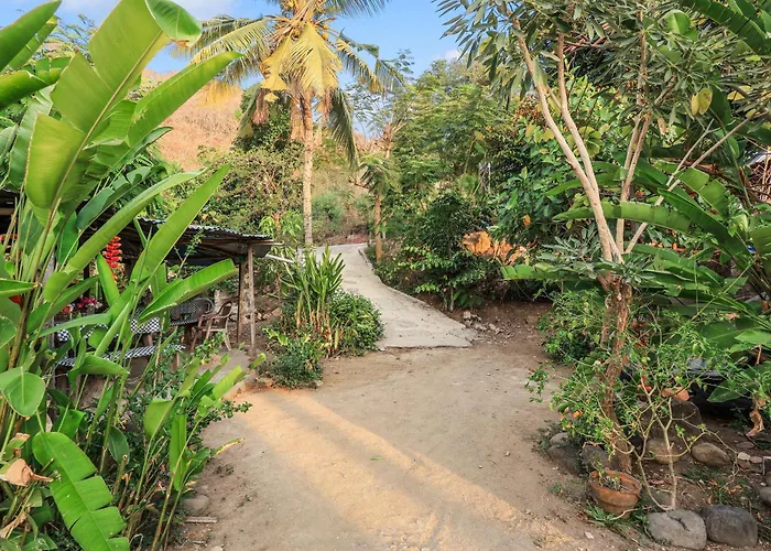 Palulu Garden Homestay Labuan Bajo