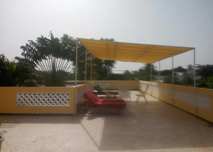Keur Diam - Maison De La Paix Saly