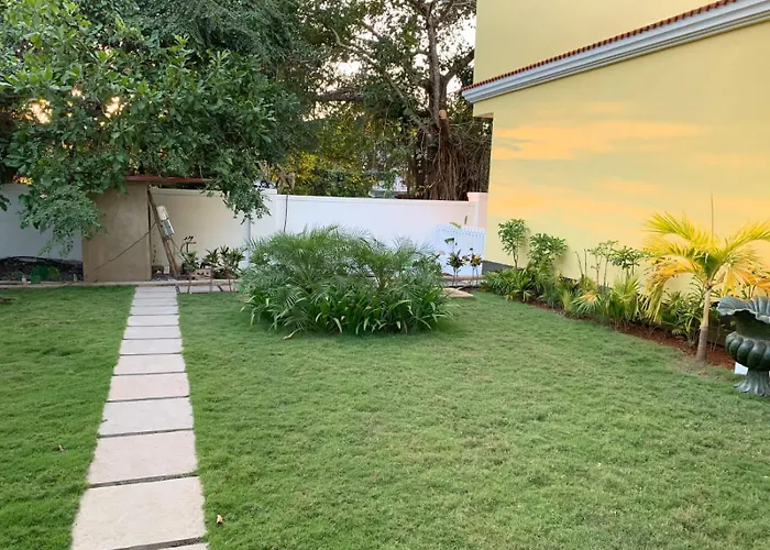 Justa Casa Frangipani Assagao - 03 Km From Anjuna Beach