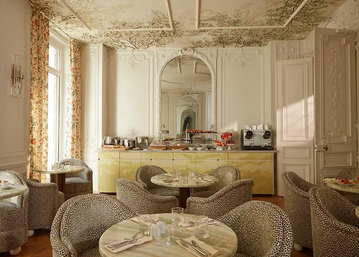 Hotel Le 5 Particulier à Neuilly-sur-Seine